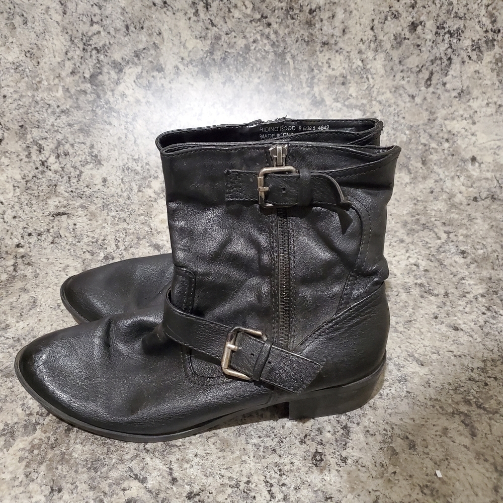 Chinese Laundry Black Boots 8.5